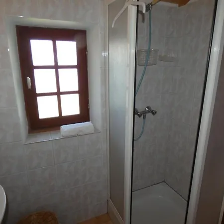 Maison Vendeenne Avec Jardin Clos, A 700m, Animaux Admis - 4 Pers - Fr-1-540-308 * Notre-Dame-de-Monts
