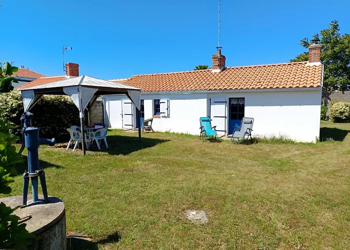 Maison Vendéenne Avec Jardin Clos, à 700m, Animaux Admis - 4 Pers - Fr-1-540-308 Hébergement de vacances *